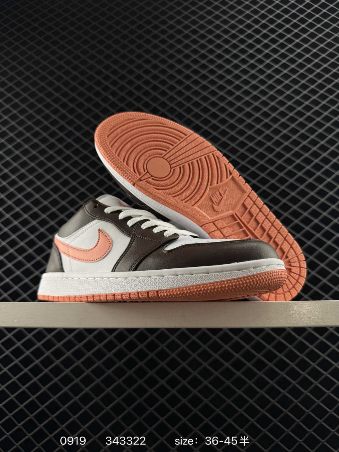 Air Jordan 1 Low AJ1